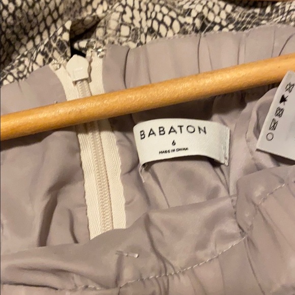 SOLD Aritzia Babaton flutter jumpsuit - Picture 4 of 5